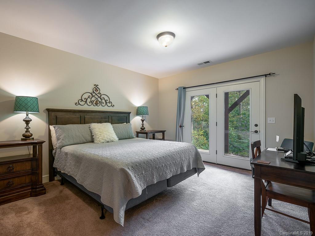 64 Fox Den Road Asheville, NC 28805 - Photo 31 of 41 Gallery Image 31