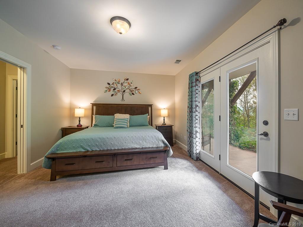64 Fox Den Road Asheville, NC 28805 - Photo 33 of 41 Gallery Image 33