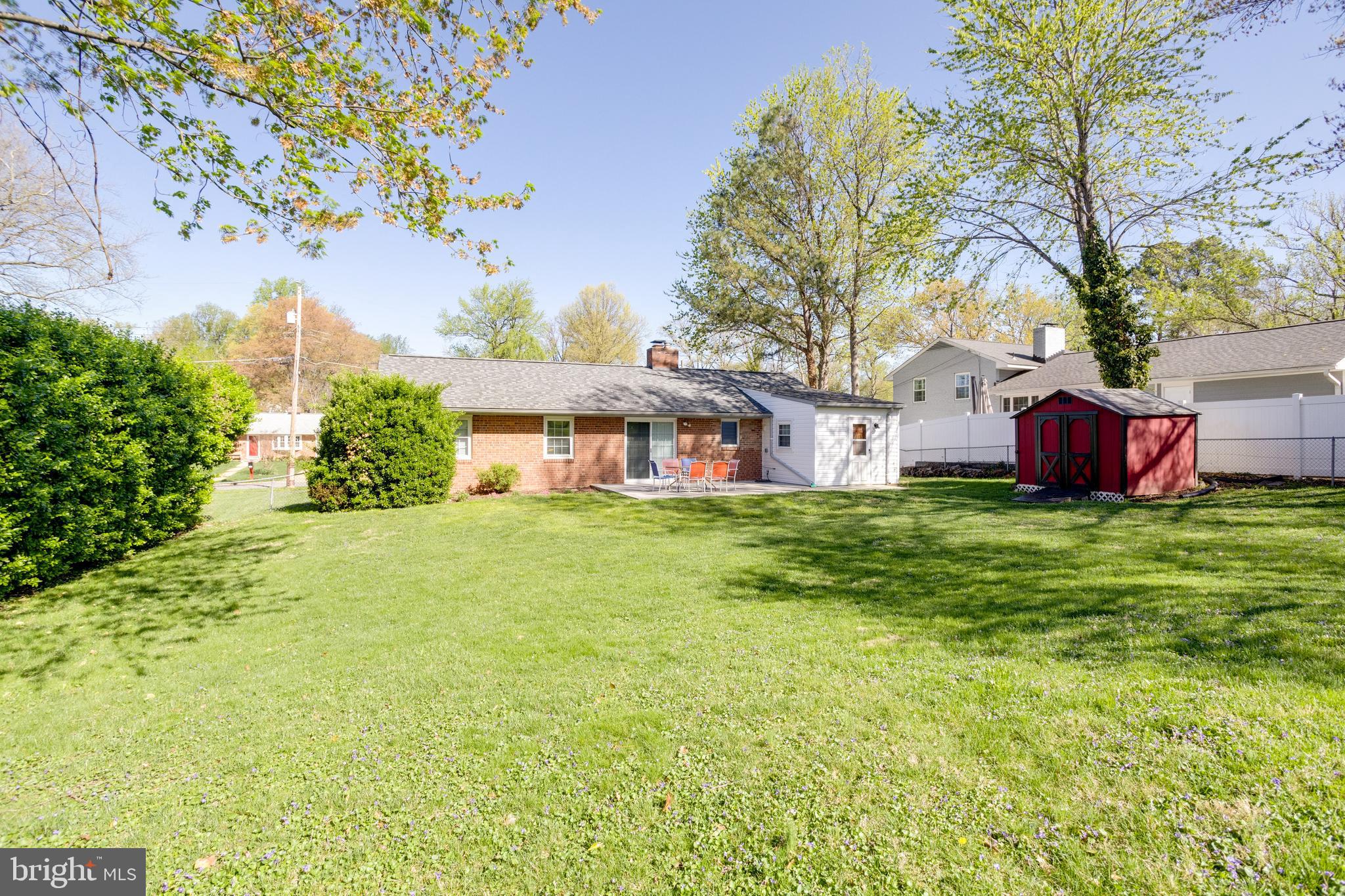 5504 Kathleen Place Springfield, VA 22151 - Photo 36 of 41