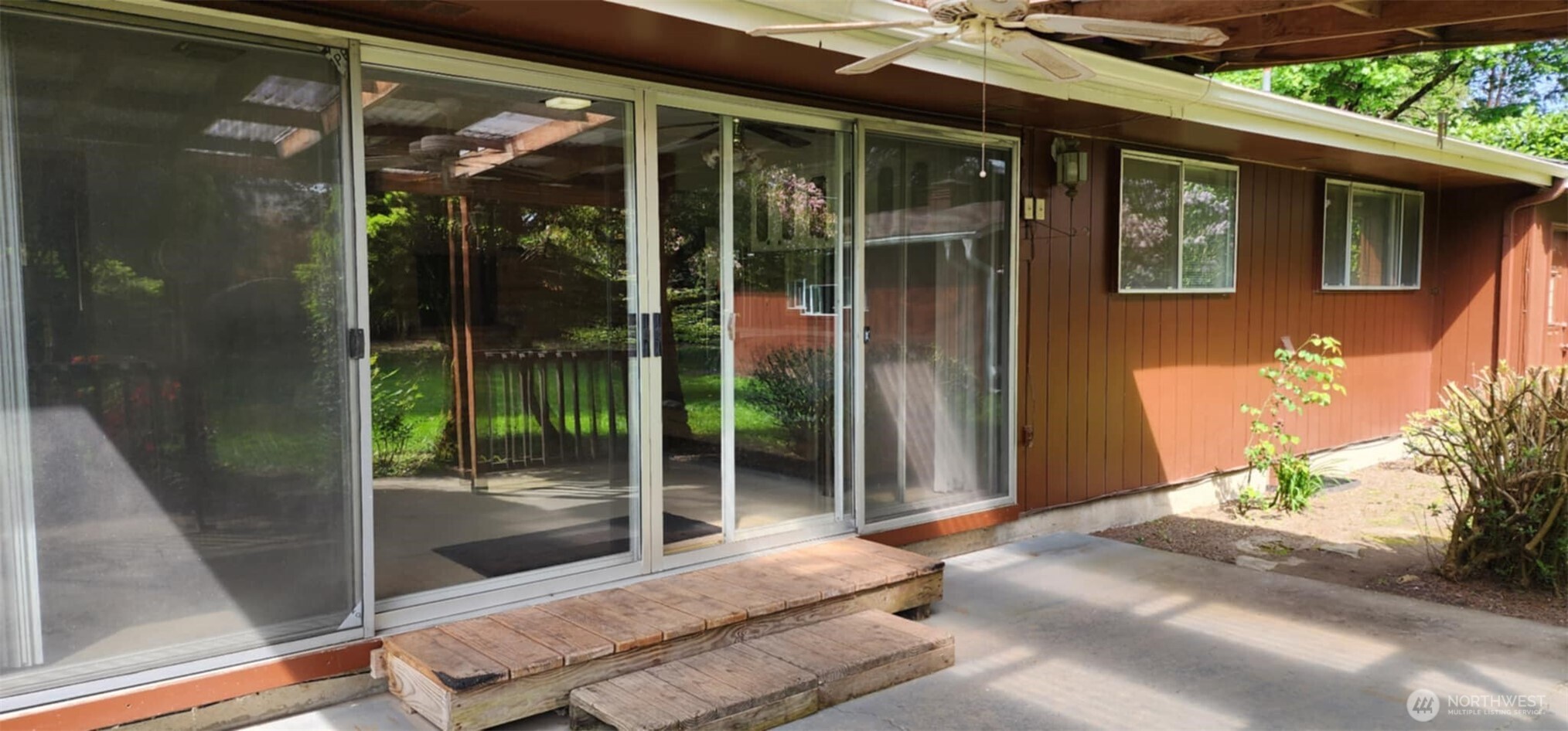 314 Insel Road Woodland, WA 98674 - Photo 10 of 32 a front view of a house with a porch