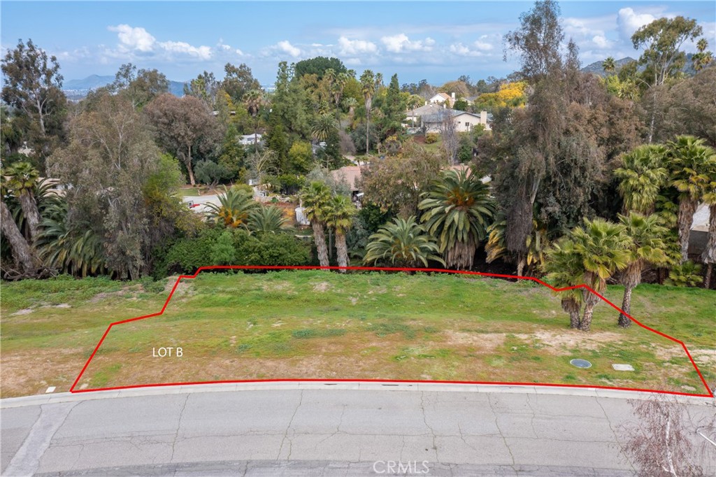 1389 Ocotillo Drive Riverside, CA 92506 - Photo 15 of 18