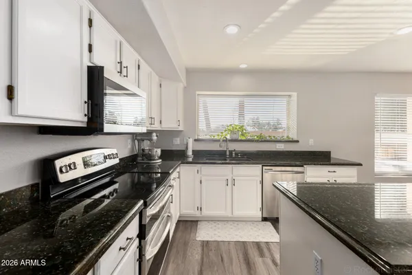 $760,000 | 314 South Sandstone Street, Gilbert, AZ 85296