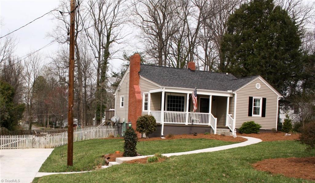 1920 Independence Road Greensboro, NC 27408 - Photo 3 of 28 Gallery Image 3