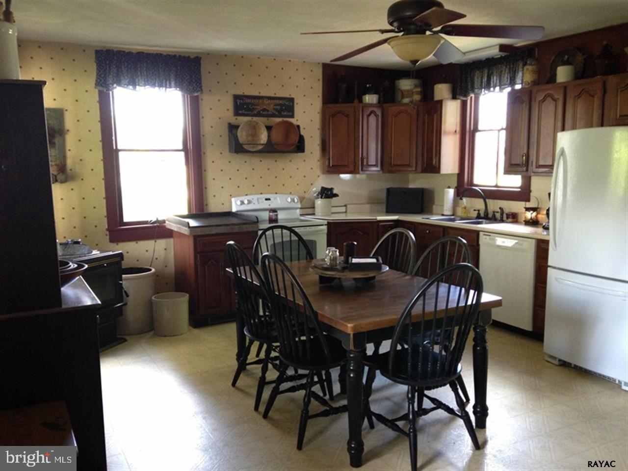 2130 Freysville Road Red Lion, PA 17356 - Photo 6 of 36 Gallery Image 6