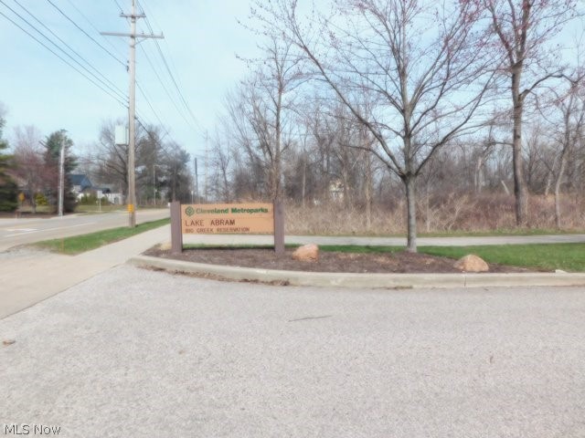 584 Eastland Road Berea, OH 44017 - Photo 33 of 33