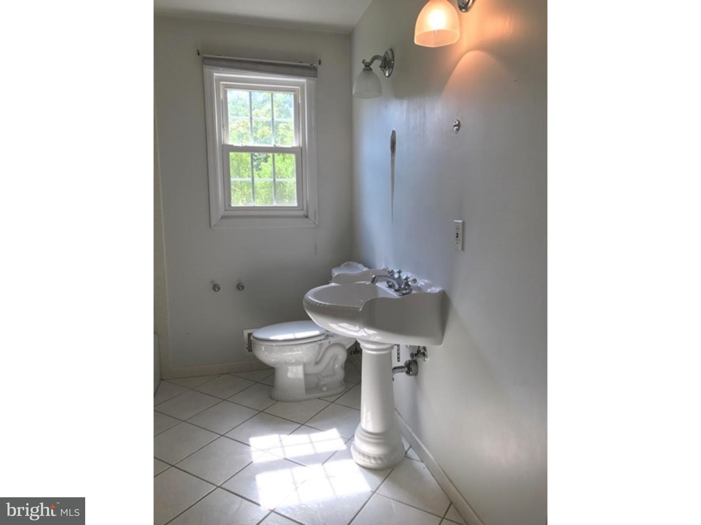 11 Mansfield Road Trenton, NJ 08628 - Photo 13 of 19
