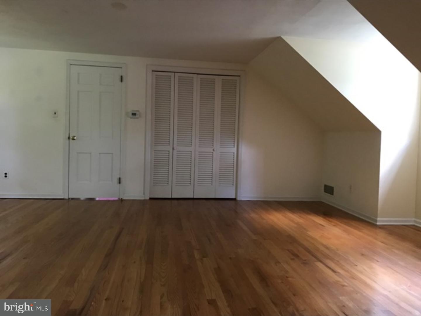 11 Mansfield Road Trenton, NJ 08628 - Photo 5 of 19