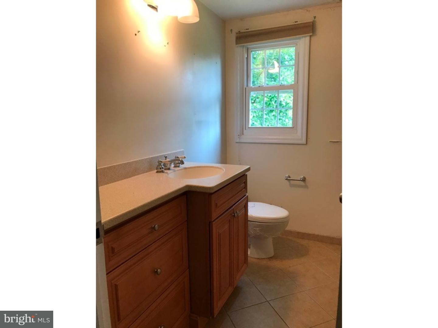 11 Mansfield Road Trenton, NJ 08628 - Photo 9 of 19