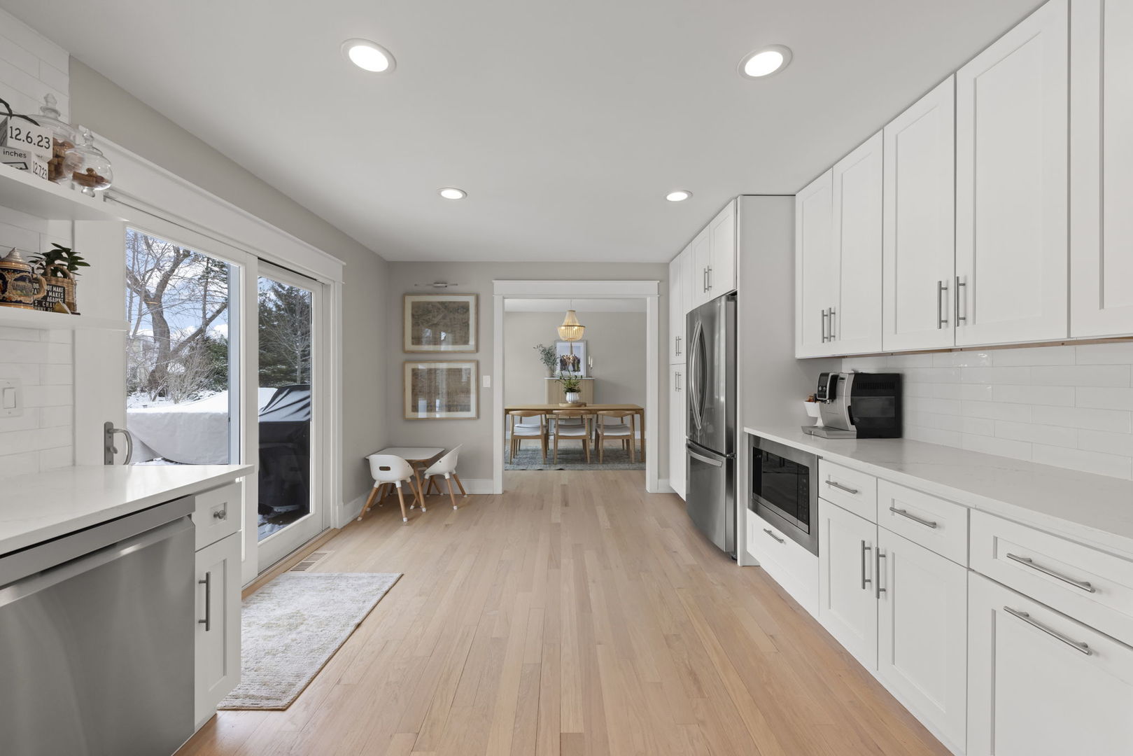 25W712 Chieftain Lane Wheaton, IL 60189 - Photo 11 of 39