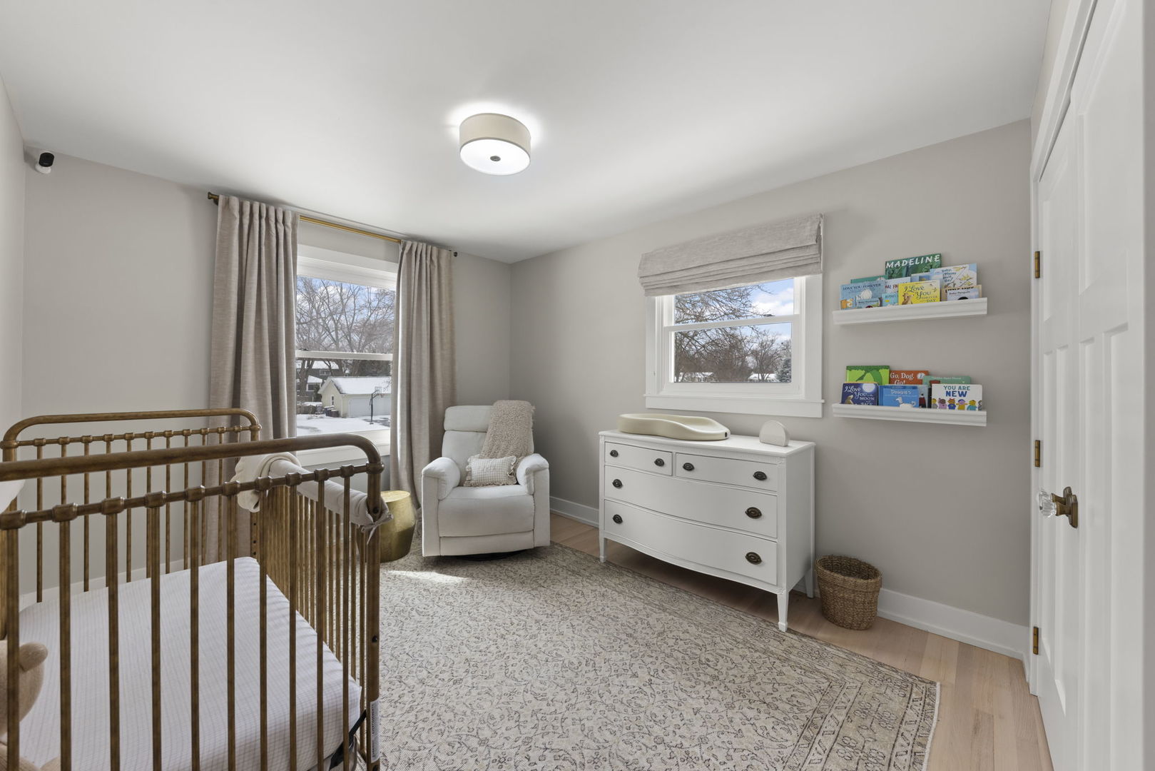 25W712 Chieftain Lane Wheaton, IL 60189 - Photo 16 of 39