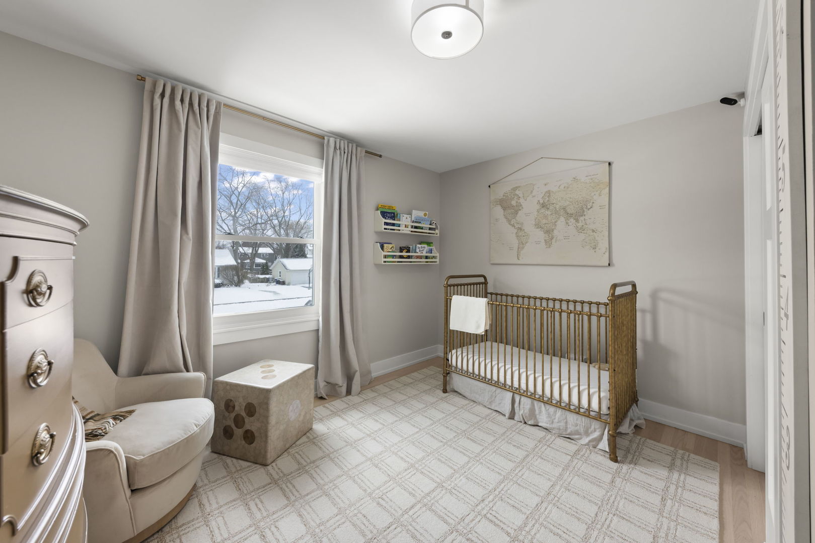 25W712 Chieftain Lane Wheaton, IL 60189 - Photo 17 of 39