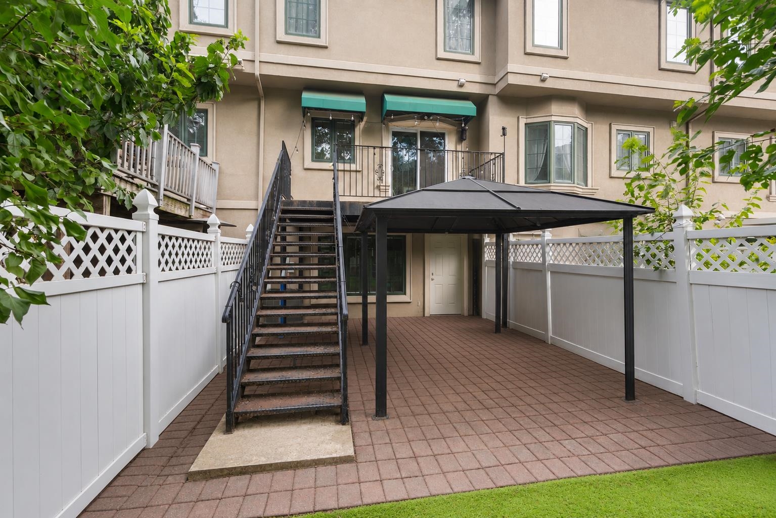 9 Hackensack Plank Road Weehawken, NJ 07086 - Photo 35 of 38