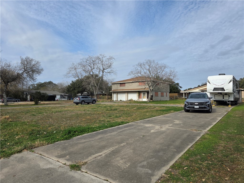 1419 Cook Avenue Odem, TX 78370 - Photo 4 of 39