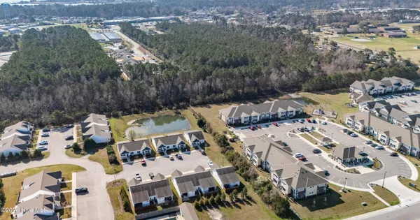 $278,500 | 802 Pirate Landing Drive, Unit 802, Beaufort, NC 28516