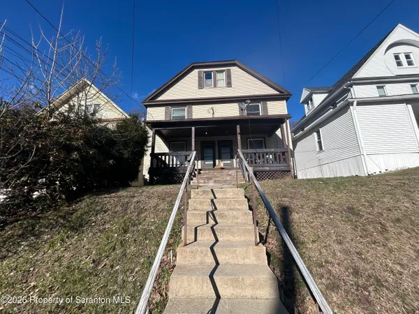 $1,500 | 945 Woodlawn Street, Scranton, PA 18509