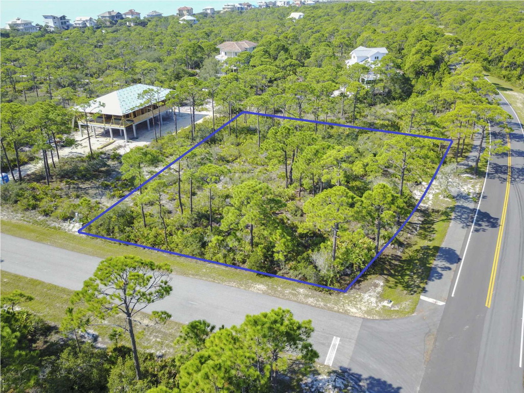 1656 Guava Trail Eastpoint, FL 32328 - Photo 2 of 16