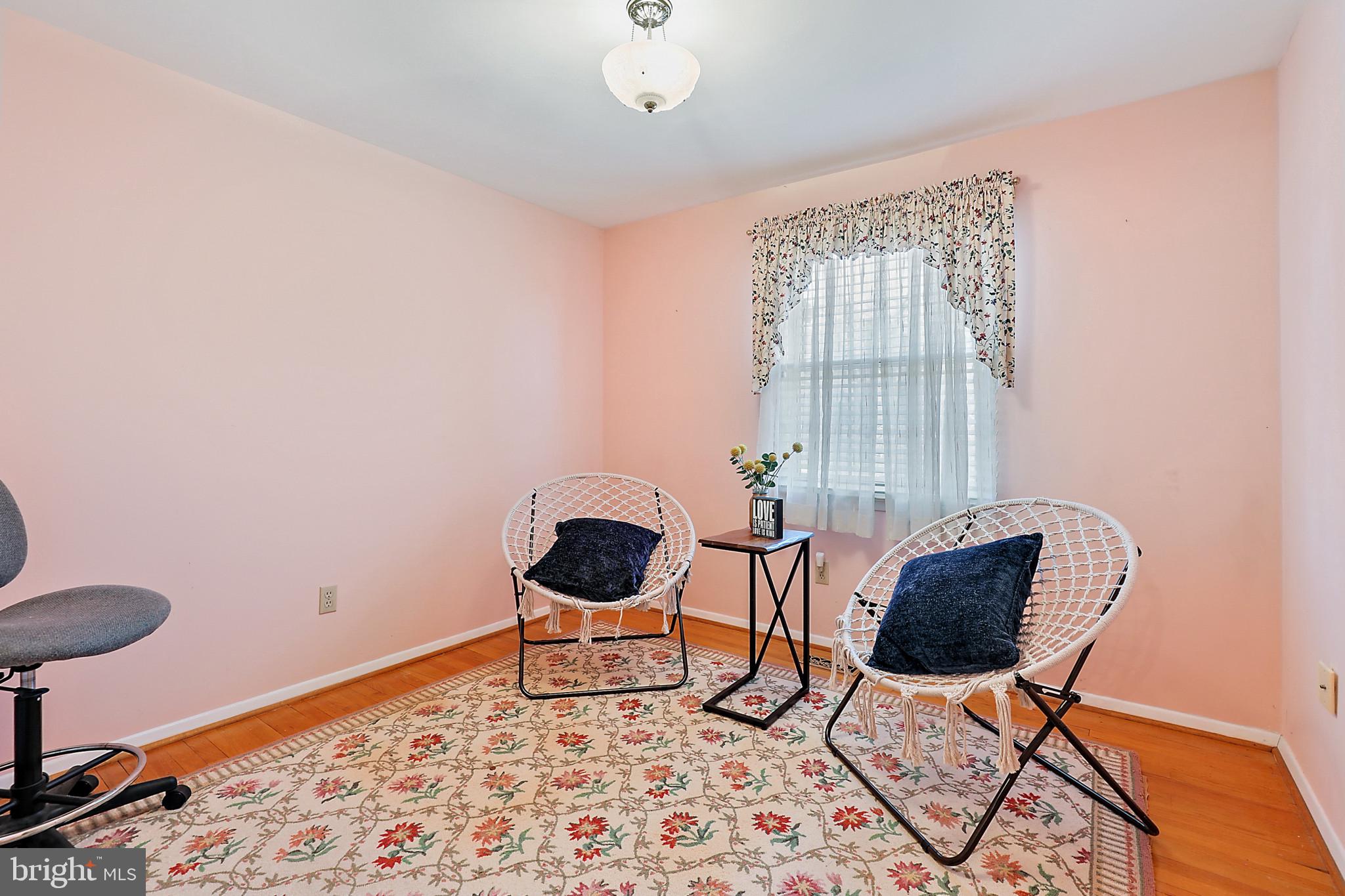 511 Bathurst Road Catonsville, MD 21228 - Photo 19 of 38 Bedroom # 3 with hardwood floors