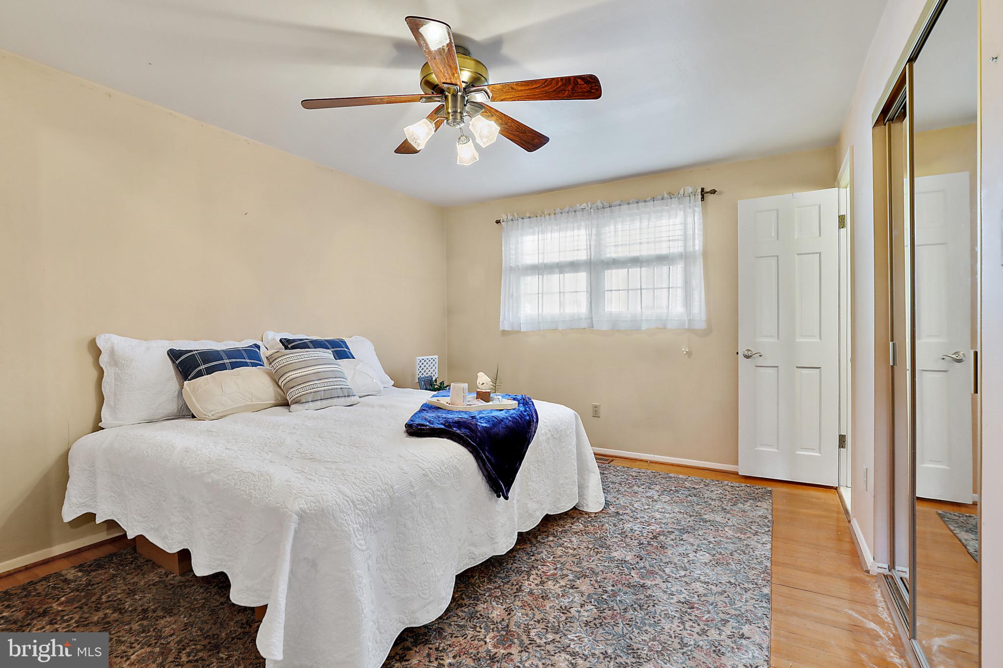 511 Bathurst Road Catonsville, MD 21228 - Photo 23 of 38 Primary bedroom - lg enough for king bed