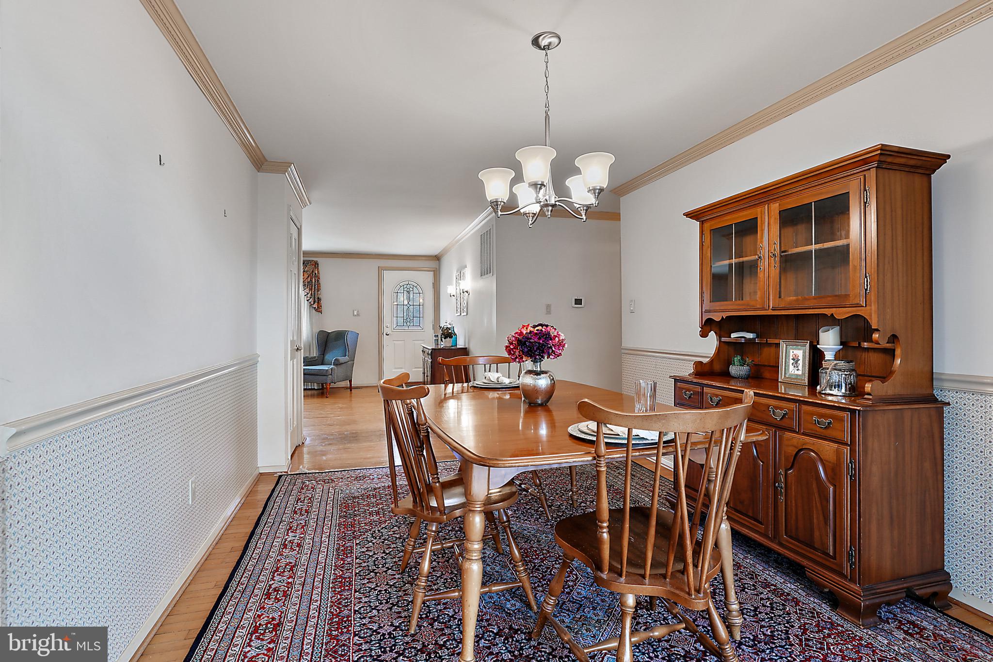 511 Bathurst Road Catonsville, MD 21228 - Photo 9 of 38