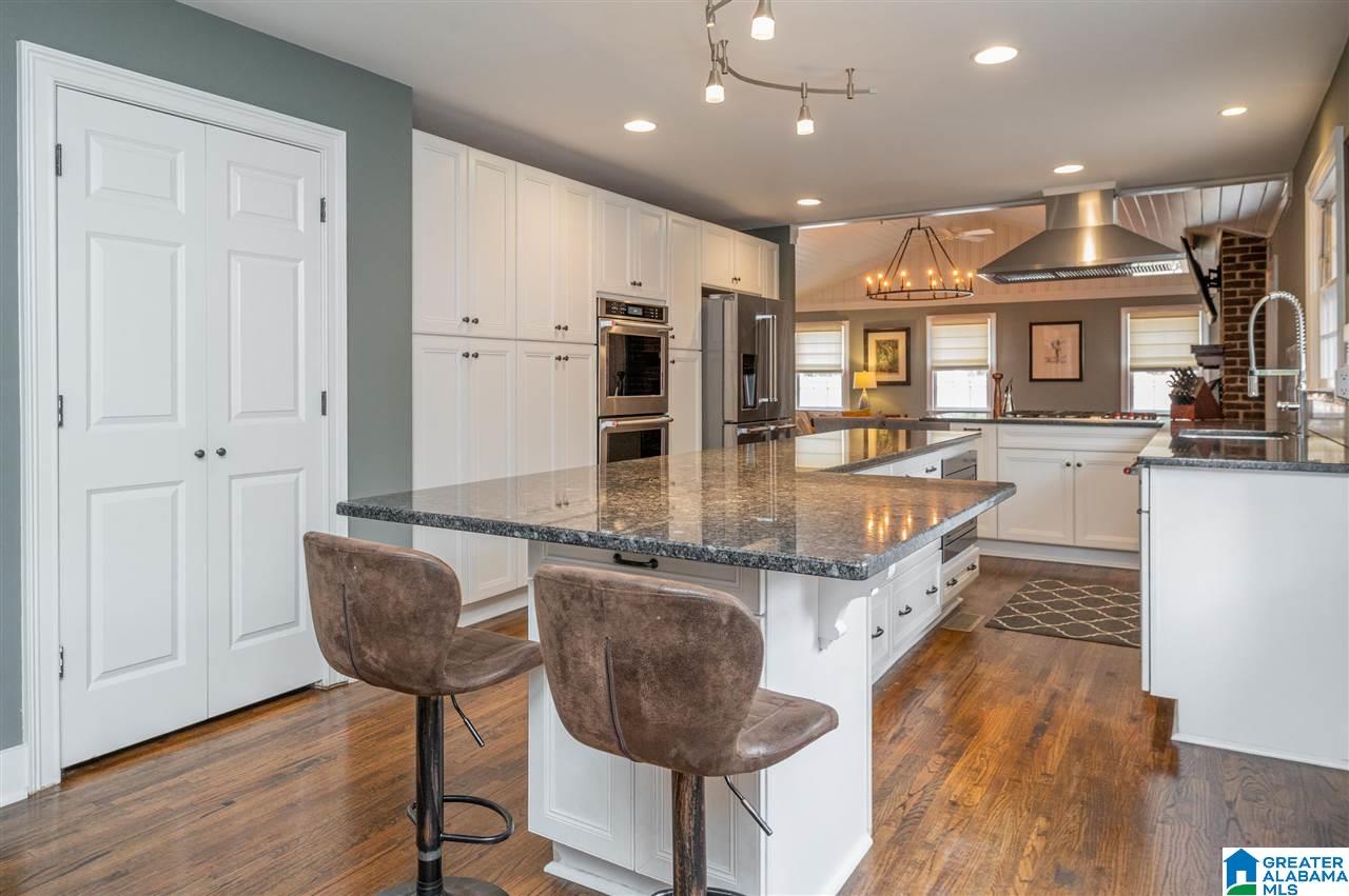 2617 Millwood Road Birmingham, AL 35243 - Photo 12 of 50