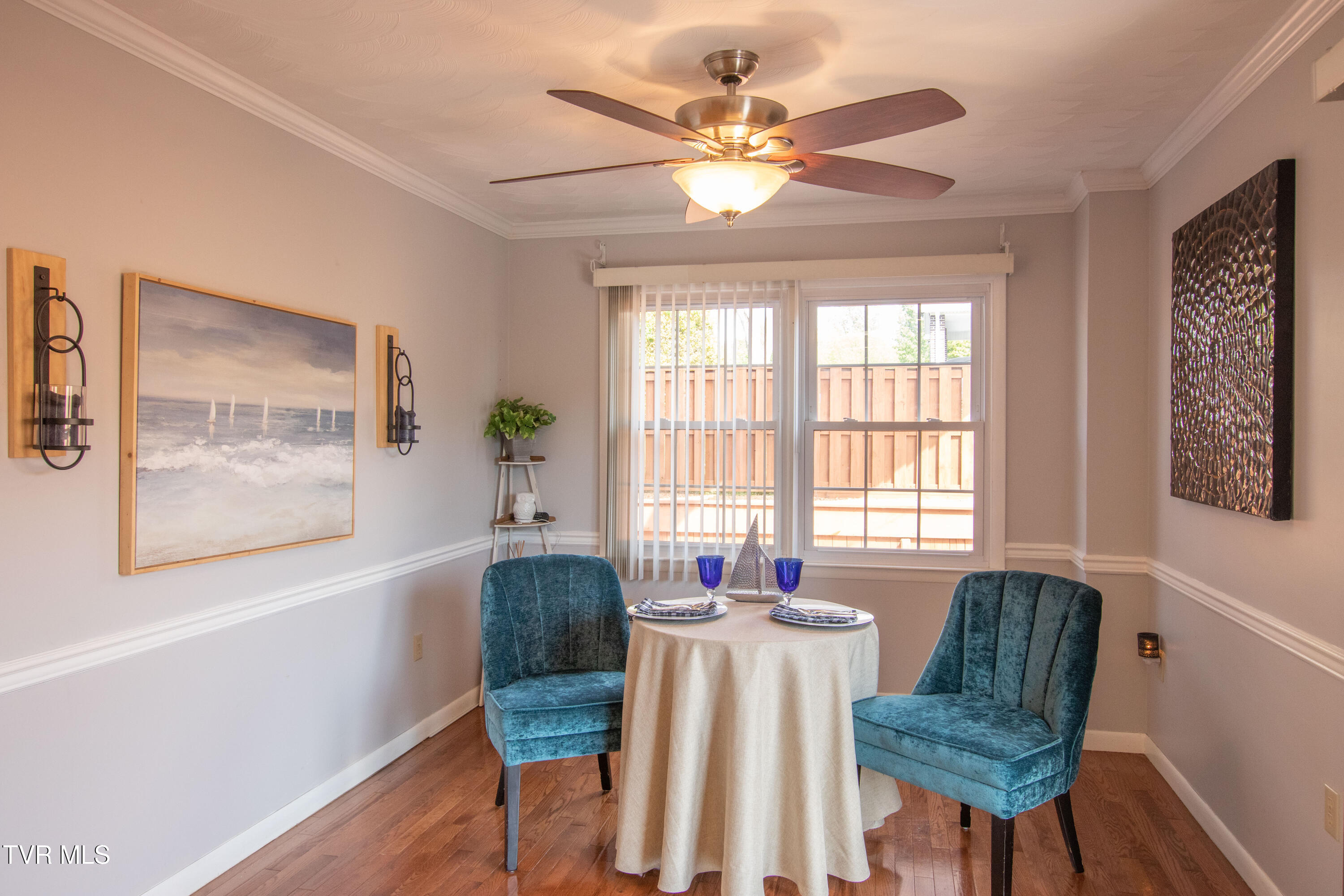 917 Painter Creek Road Bristol, TN 37620 - Photo 26 of 86 Dining Room