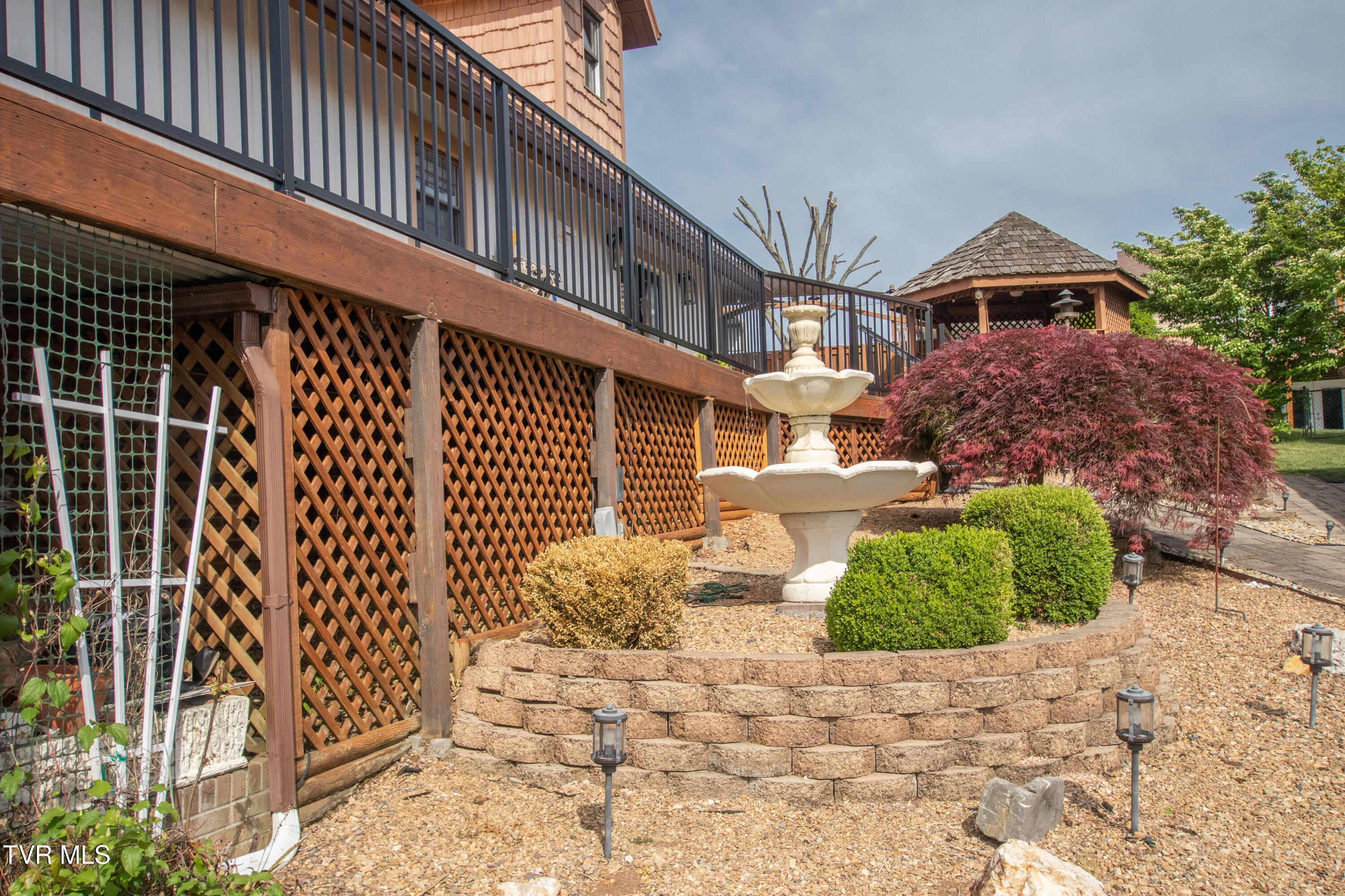 917 Painter Creek Road Bristol, TN 37620 - Photo 7 of 86 Landscaping