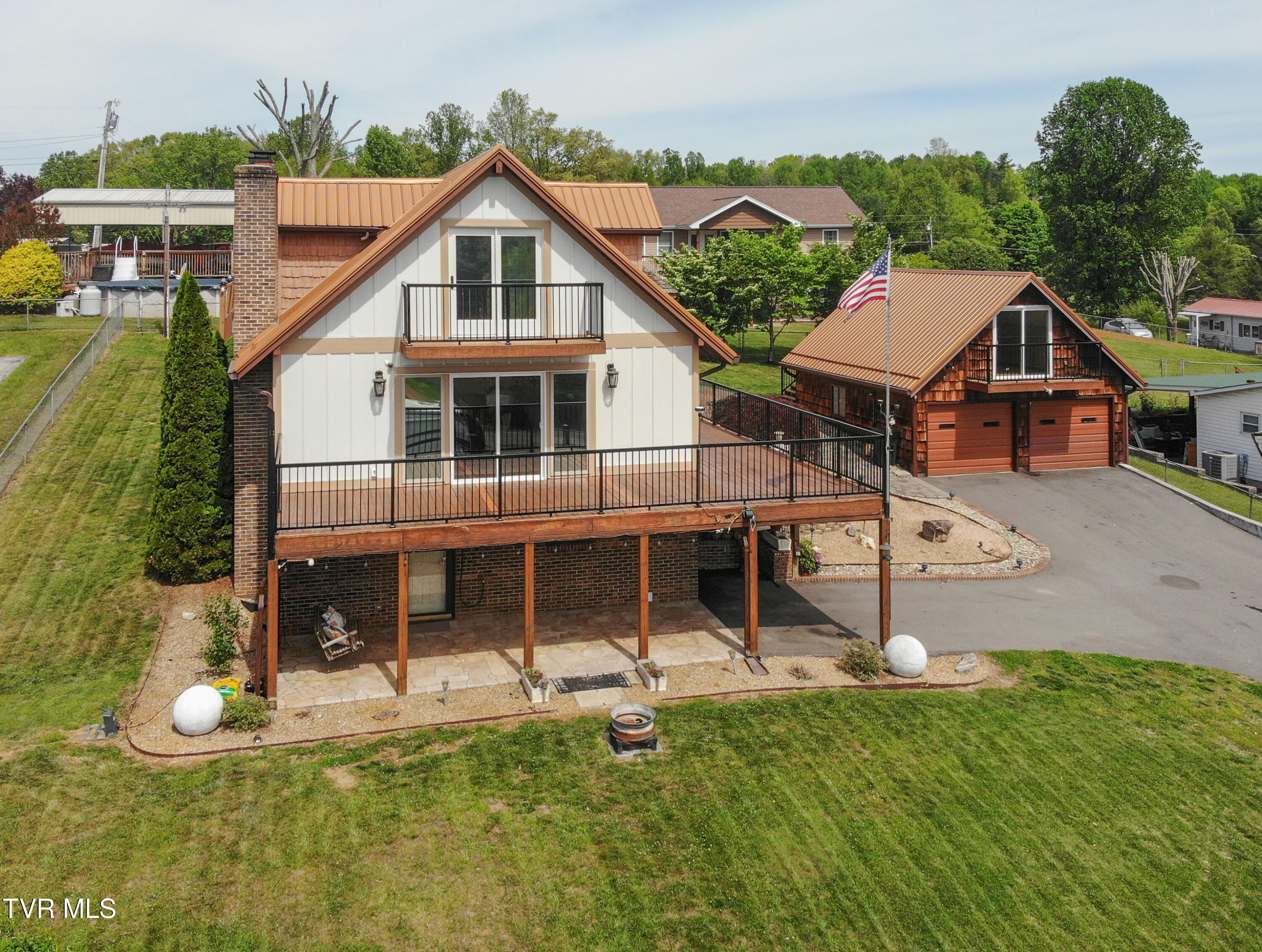 917 Painter Creek Road Bristol, TN 37620 - Photo 79 of 86 Drone View