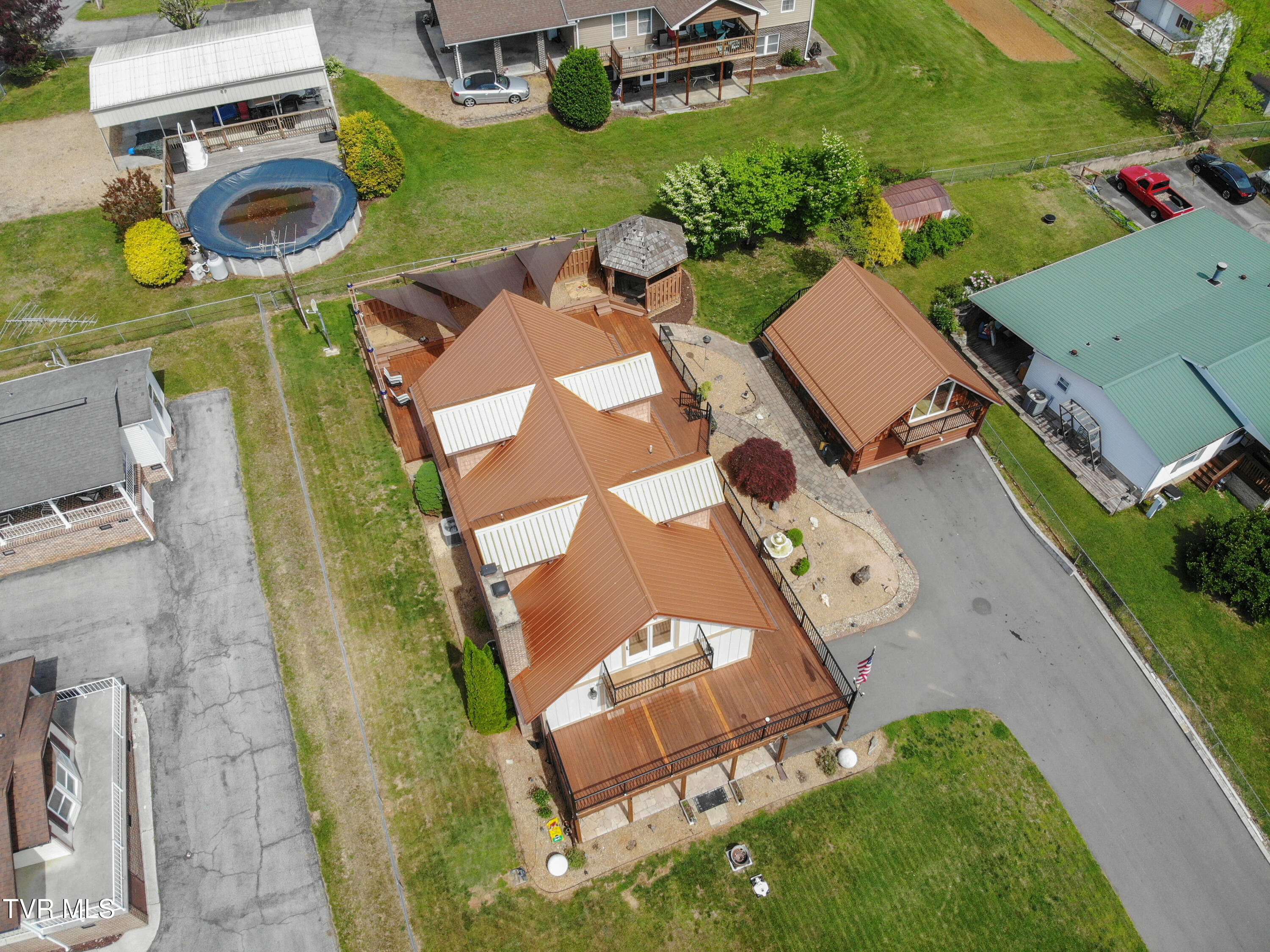 917 Painter Creek Road Bristol, TN 37620 - Photo 81 of 86 Drone View