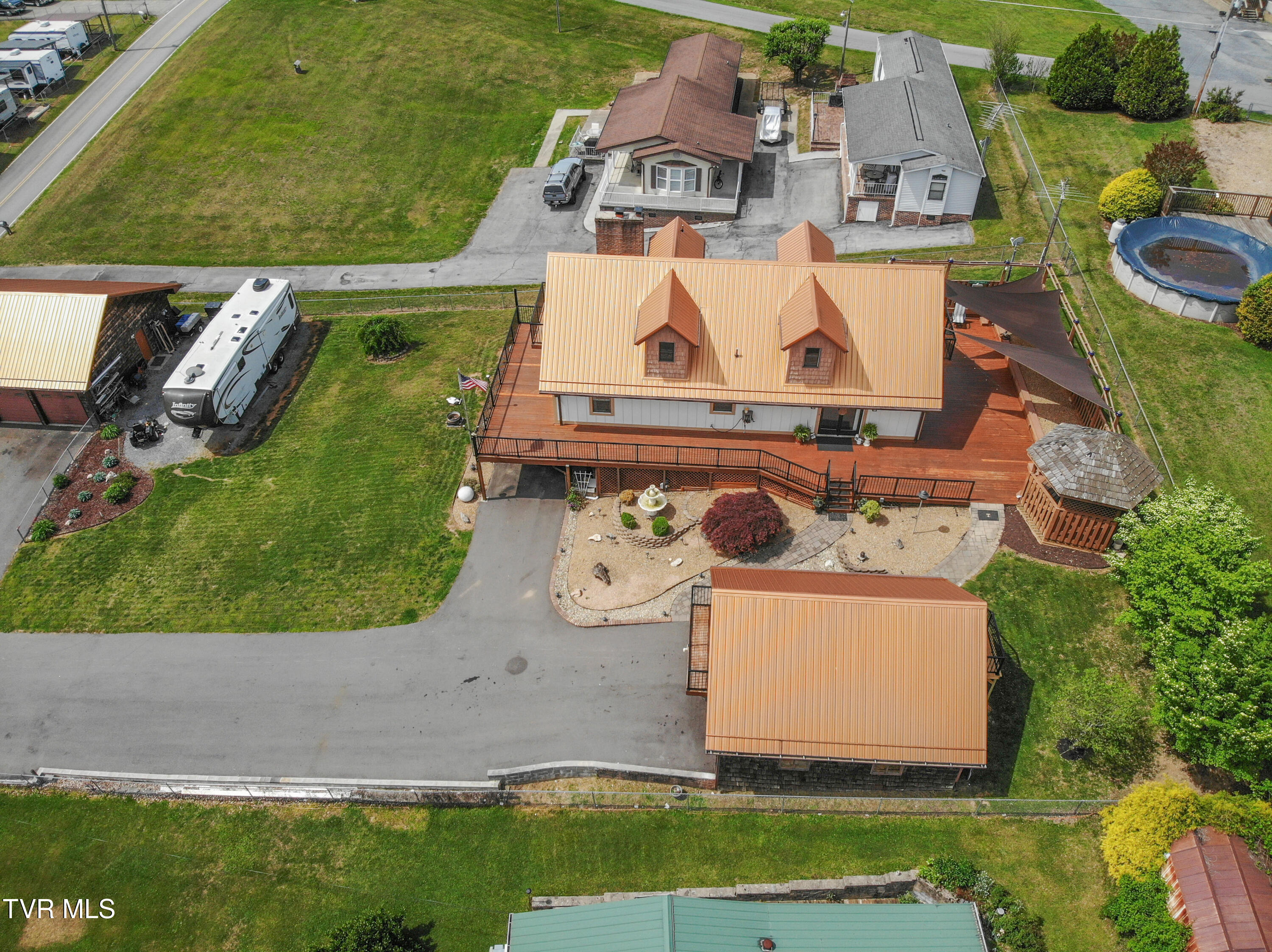 917 Painter Creek Road Bristol, TN 37620 - Photo 85 of 86 Drone View