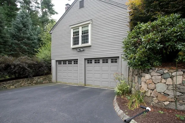 $850,000 | 4 Brookview Road, Millis, MA 02054