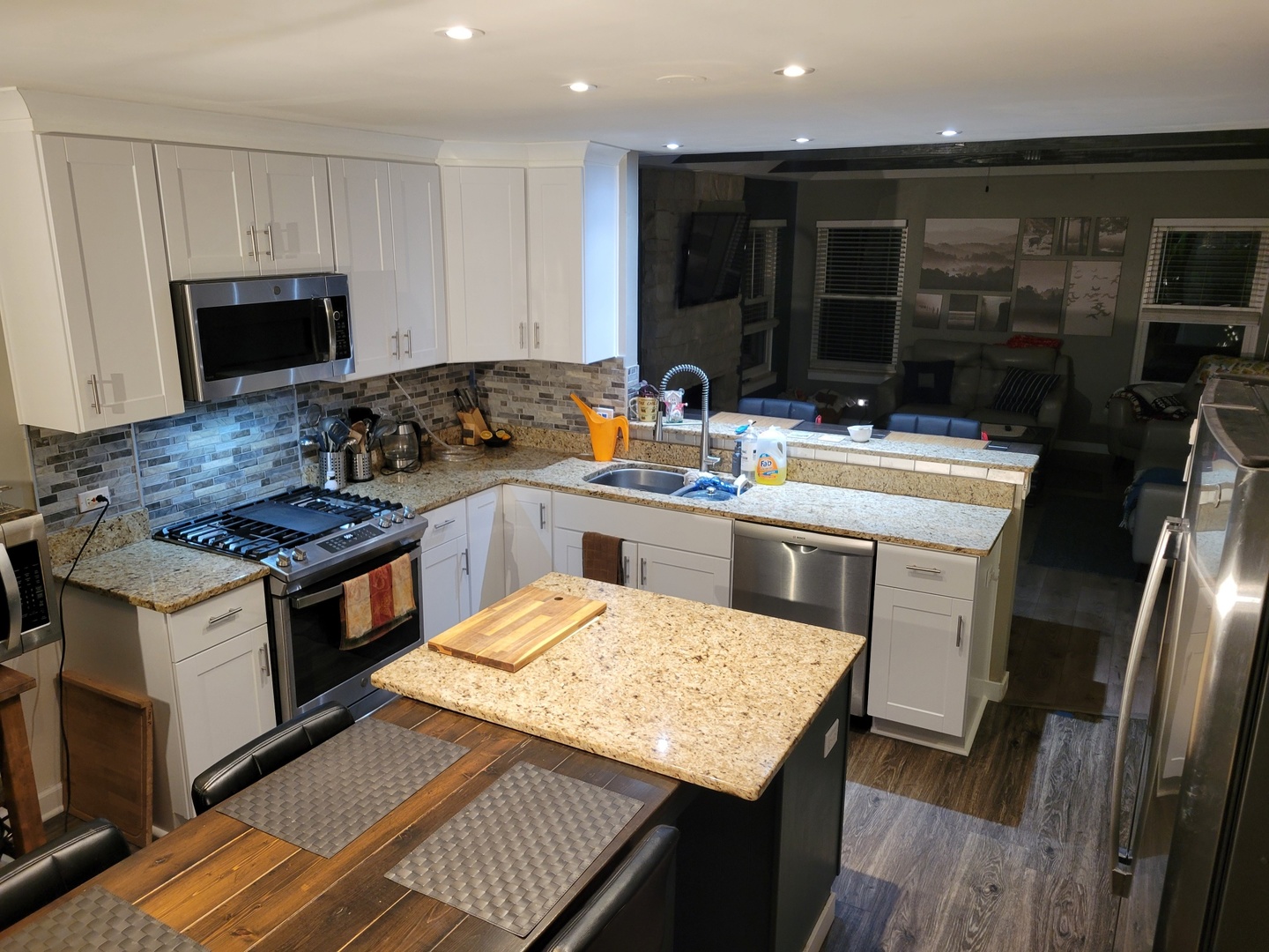 515 Surrey Ridge Drive Cary, IL 60013 - Photo 14 of 71