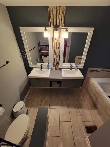 $523,900 | 515 Surrey Ridge Drive, Cary, IL 60013