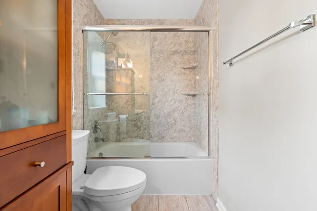 $523,900 | 515 Surrey Ridge Drive, Cary, IL 60013