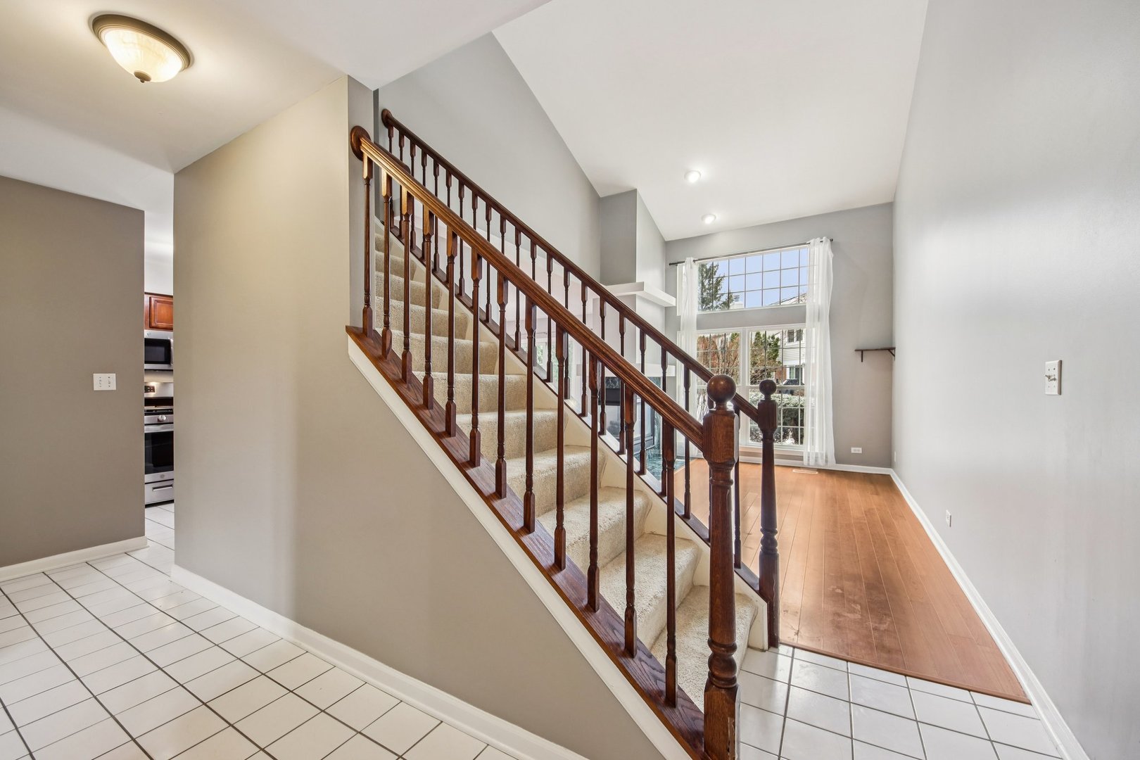 808 Old Checker Road Buffalo Grove, IL 60089 - Photo 14 of 29