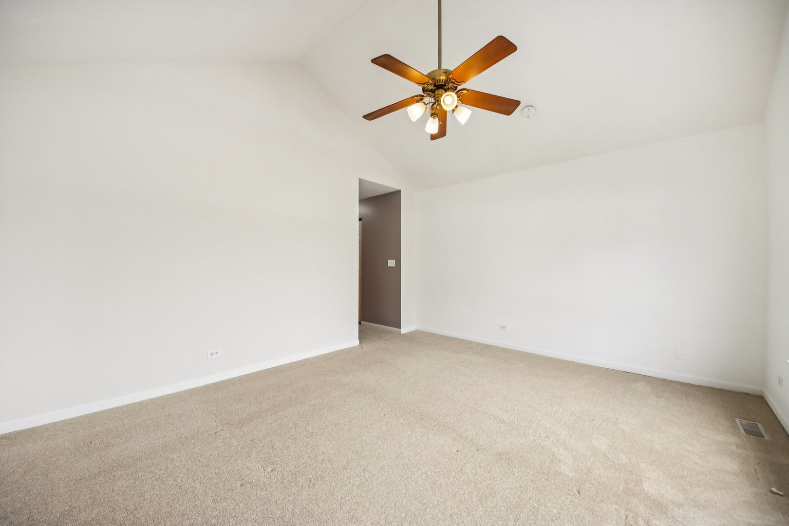 808 Old Checker Road Buffalo Grove, IL 60089 - Photo 17 of 29