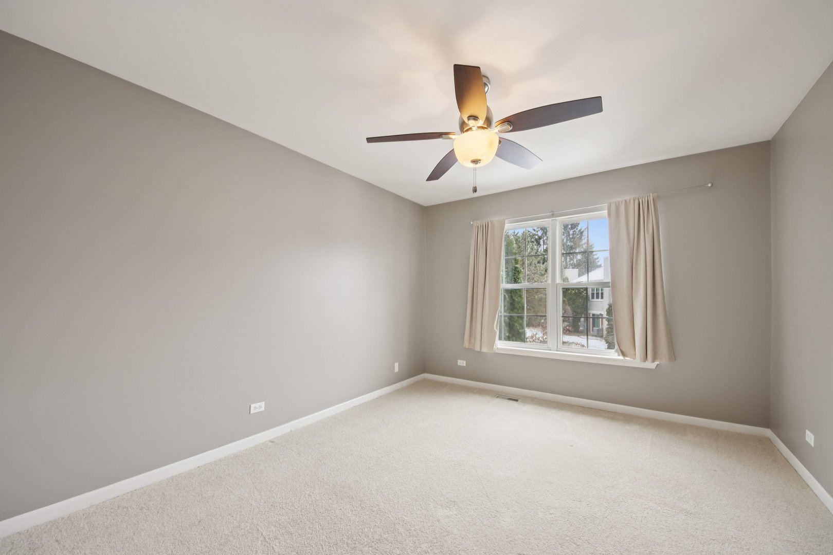 808 Old Checker Road Buffalo Grove, IL 60089 - Photo 20 of 29