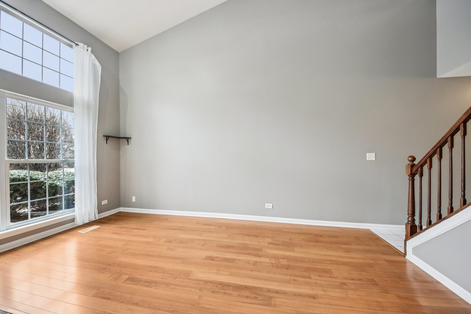 808 Old Checker Road Buffalo Grove, IL 60089 - Photo 4 of 29