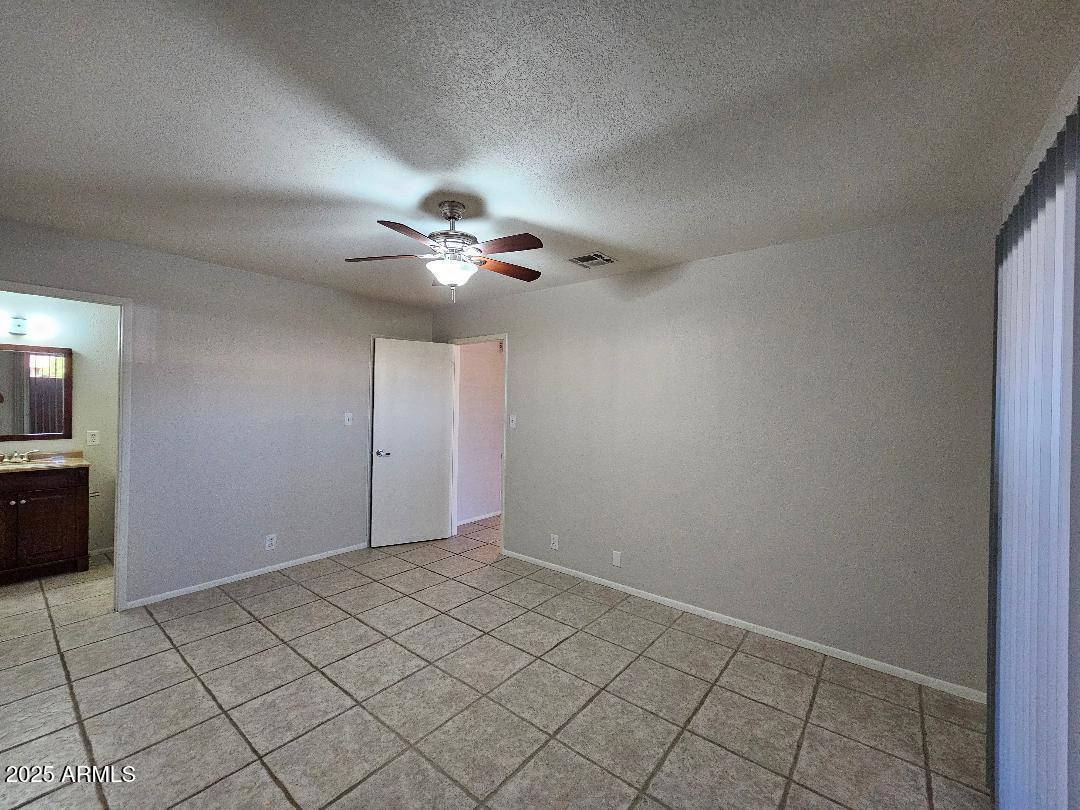 312 West Yukon Drive, Unit 7 Phoenix, AZ 85027 - Photo 14 of 25 Primary Bed