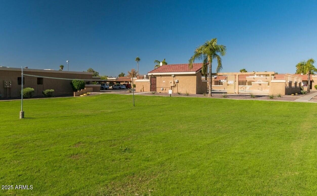 312 West Yukon Drive, Unit 7 Phoenix, AZ 85027 - Photo 18 of 25 pool2