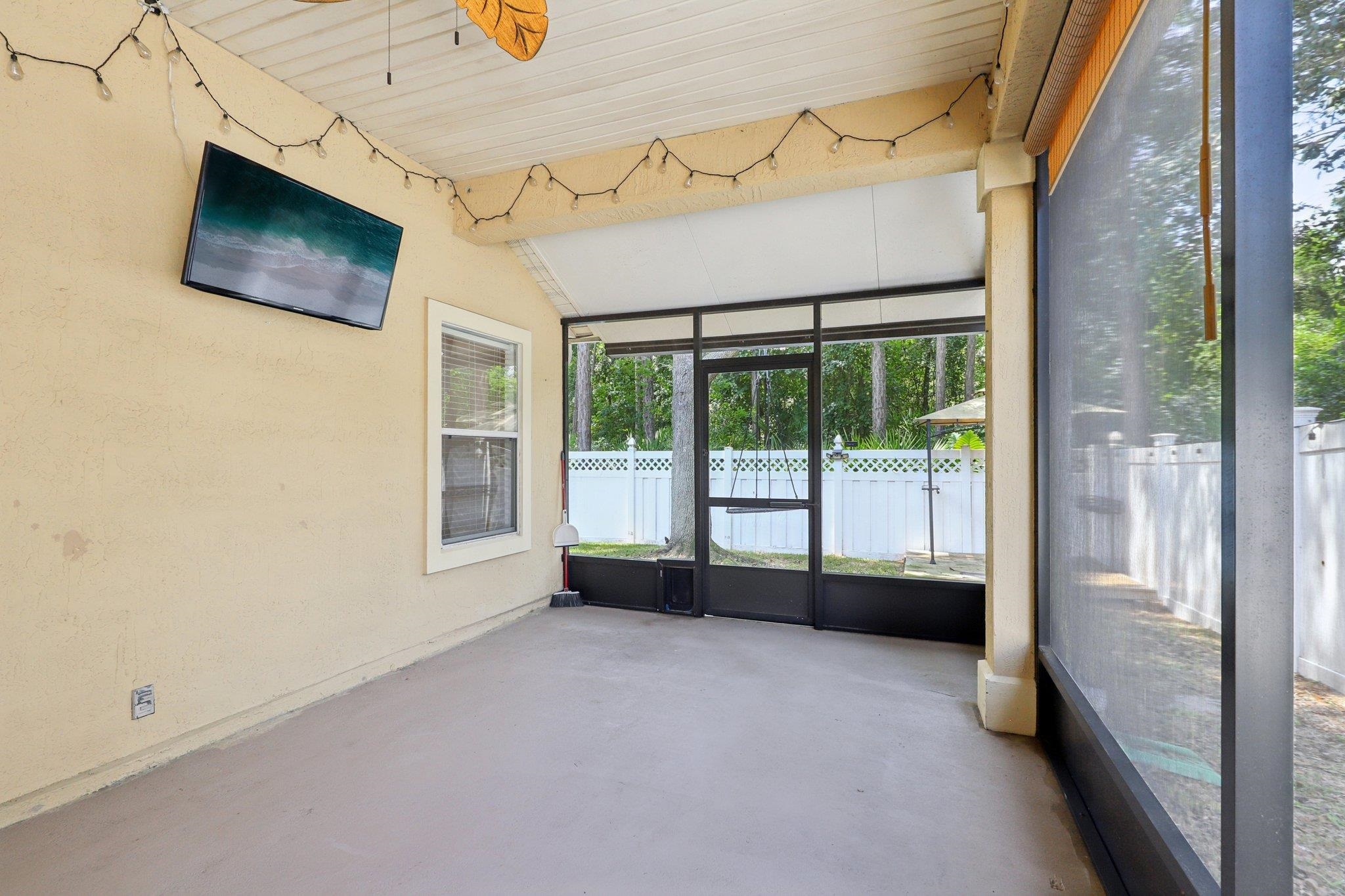 1821 Keswick Road St. Augustine, FL 32084 - Photo 35 of 57 a view of an empty room with a window
