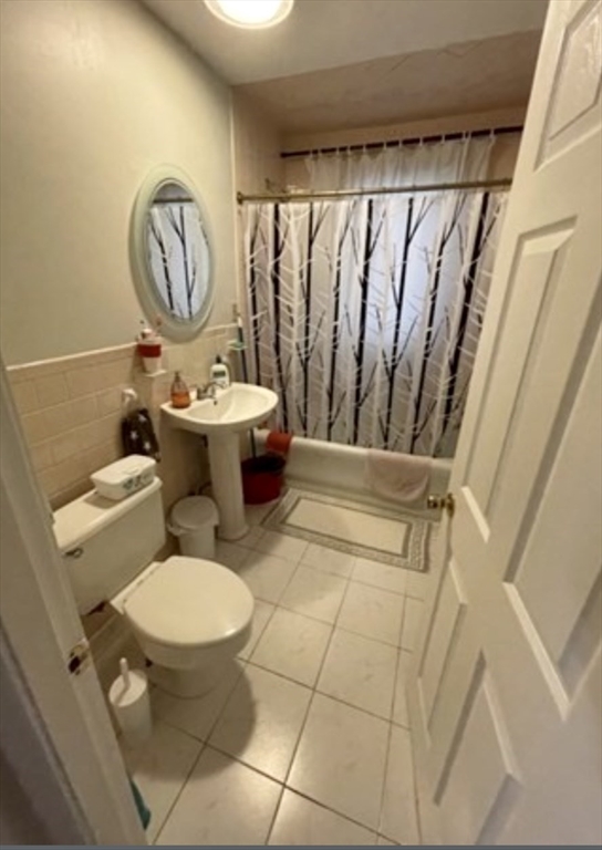 18 Coombs Road, Unit 2 Worcester, MA 01602 - Photo 9 of 10