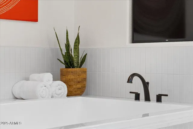 $1,699,999 | 21682 North 53rd Drive, Glendale, AZ 85308