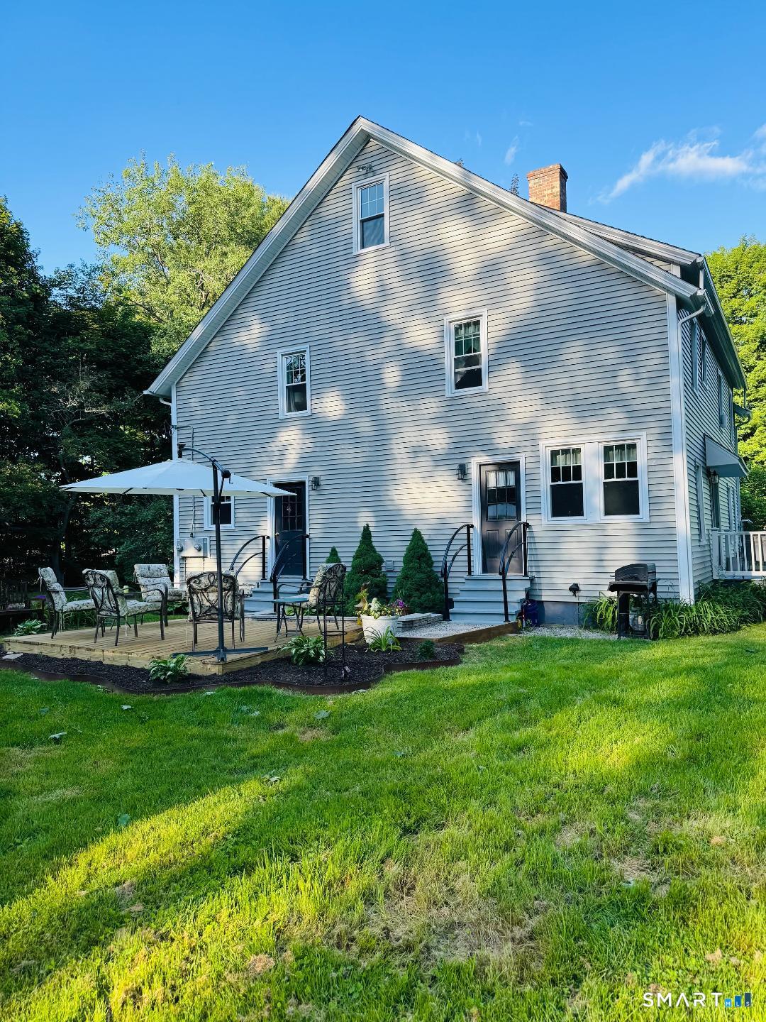 34 Woodstock Road Pomfret, CT 06259 - Photo 3 of 16
