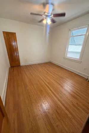 $2,000 | 5434 West School Street, Unit 2, Chicago, IL 60641