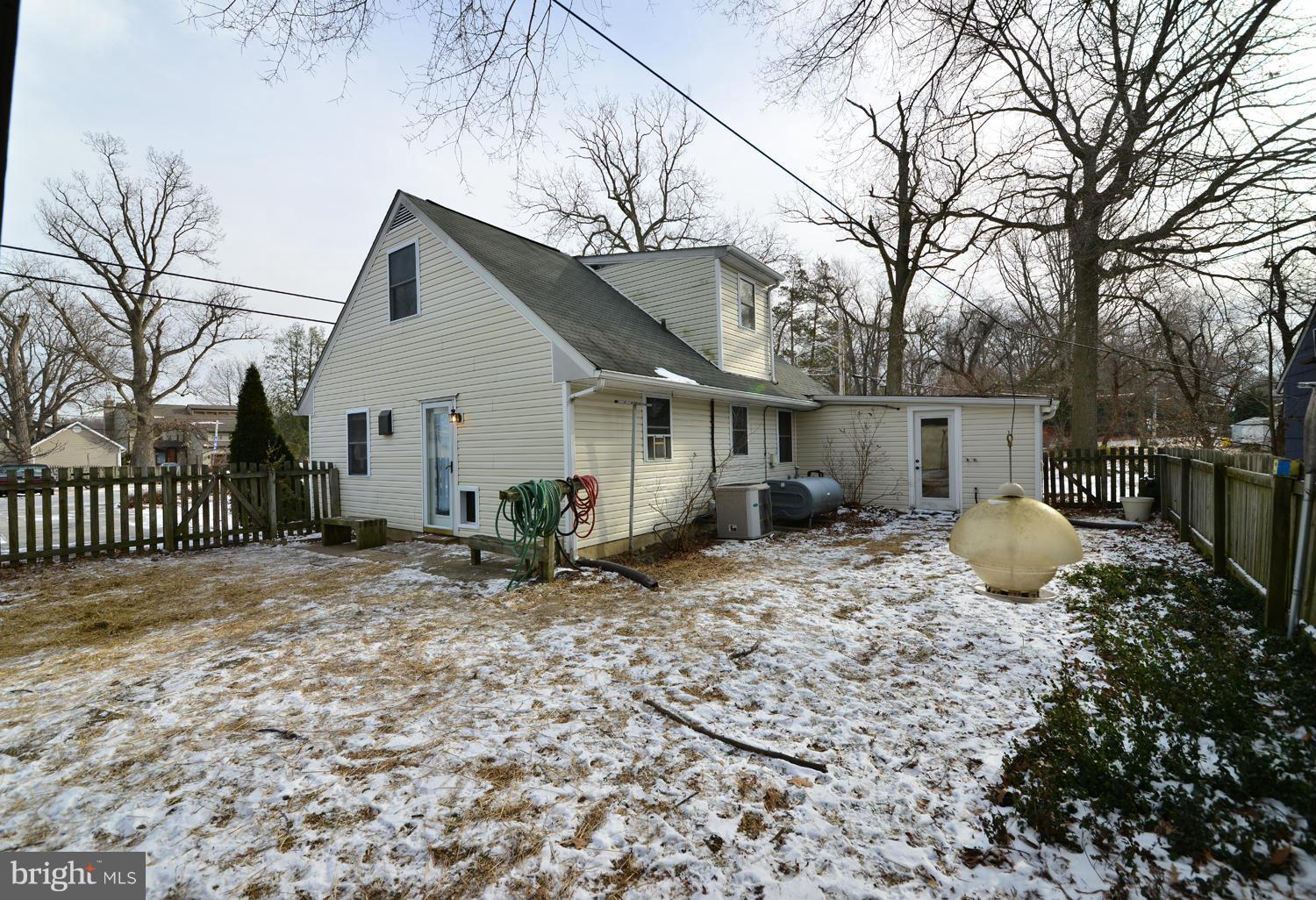 1663 Grandview Road Pasadena, MD 21122 - Photo 29 of 30 Exterior (Rear)