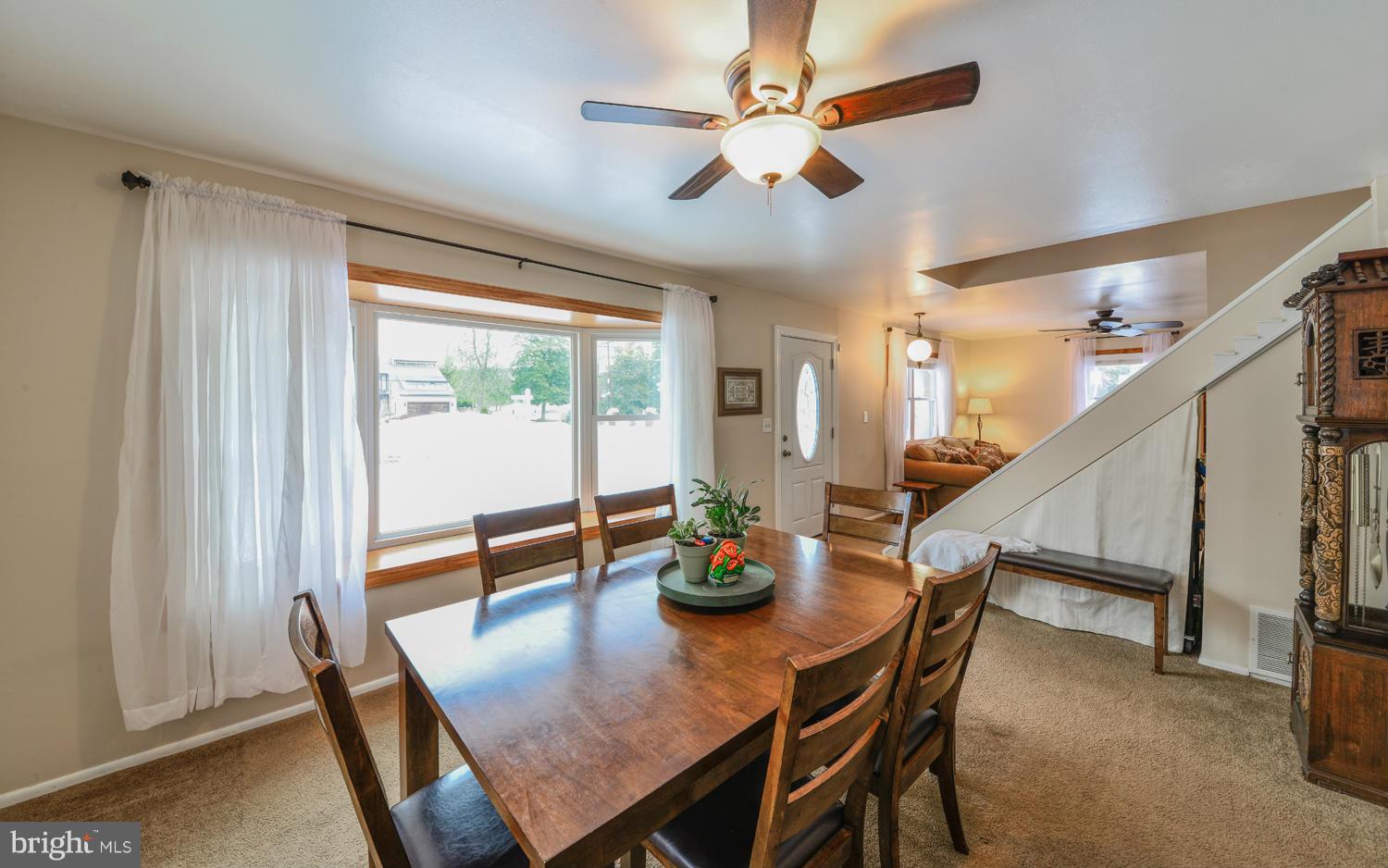 1663 Grandview Road Pasadena, MD 21122 - Photo 10 of 30 Dining Room