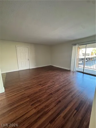 $1,300 | 5188 River Glen Drive, Unit 458, Las Vegas, NV 89103