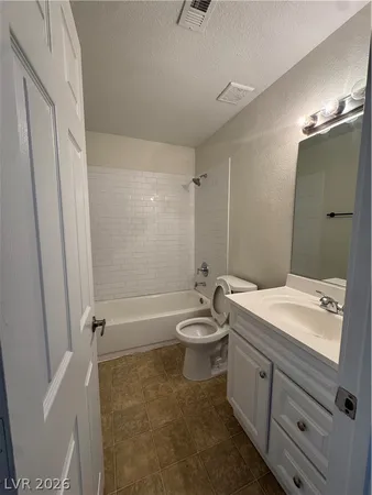 $1,300 | 5188 River Glen Drive, Unit 458, Las Vegas, NV 89103