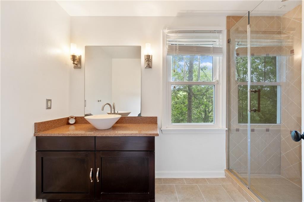 1258 Fox Chapel Road Pittsburgh, PA 15238 - Photo 25 of 38 Gallery Image 25