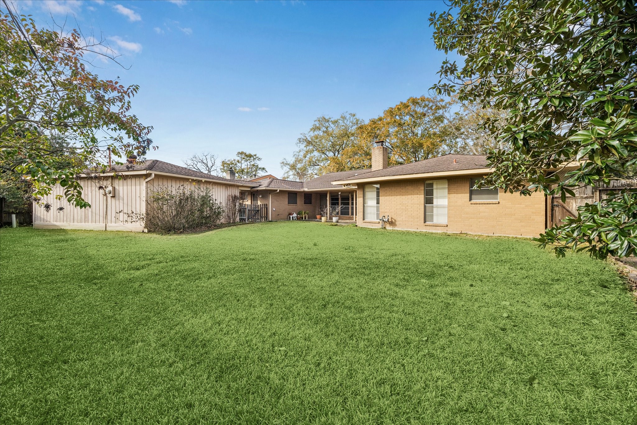5751 Jason Street Houston, TX 77096 - Photo 19 of 19 Fantastic outdoor space.